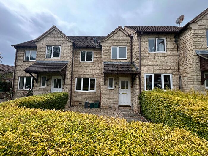 3 Bedroom Property To Rent In Dewfalls Drive, Bristol, BS32