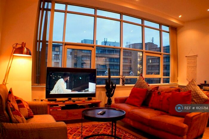 2 Bedroom Flat To Rent In Albion Street, Glasgow, G1