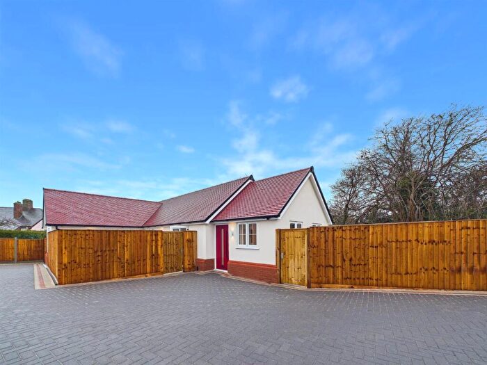 3 Bedroom Detached Bungalow To Rent In Ascot Lodge, Long Melford, CO10