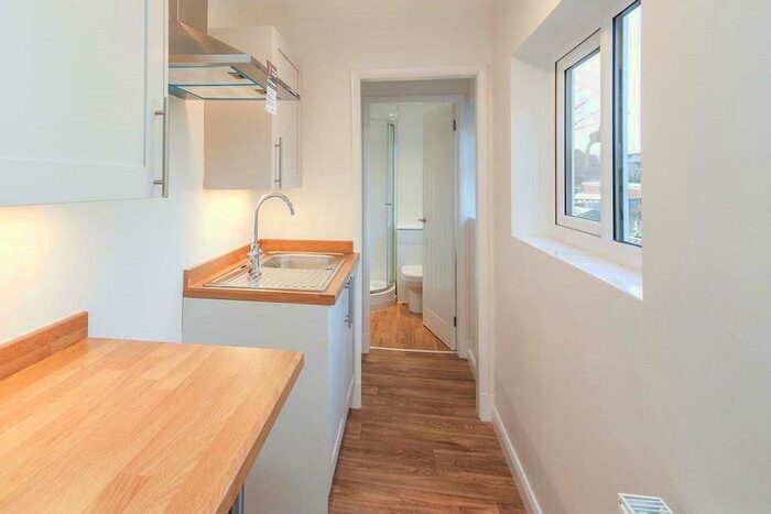 1 Bedroom Flat To Rent In 33 A Weston Street, Swadlincote, Derbyshire DE11