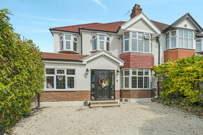 5 Bedroom Semi-Detached House To Rent In Wilmot Way, Banstead, SM7