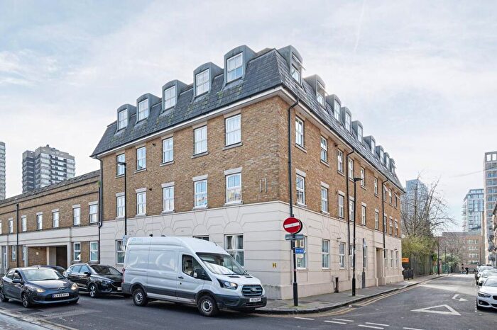 2 Bedroom Flat To Rent In Ensign Street, Wapping, London, E1