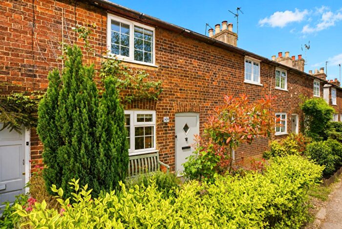 2 Bedroom Terraced House For Sale In The Hill, Wheathampstead, St. Albans, Hertfordshire, AL4