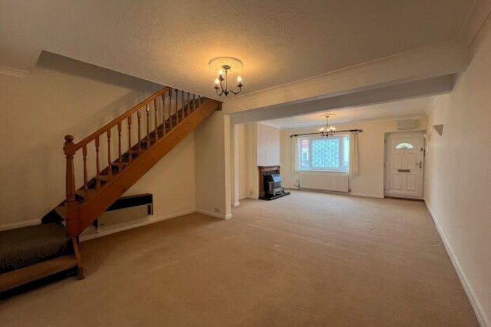 2 Bedroom Terraced House To Rent In Omdurman Street, Swindon, SN2