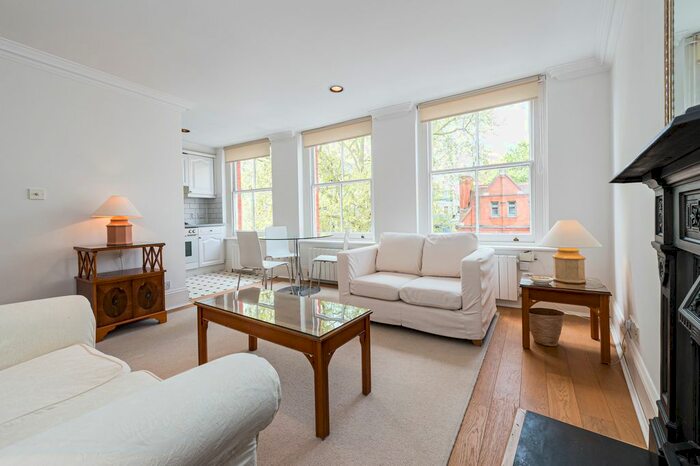 1 Bedroom Flat To Rent In Ashburn Place, London, SW7
