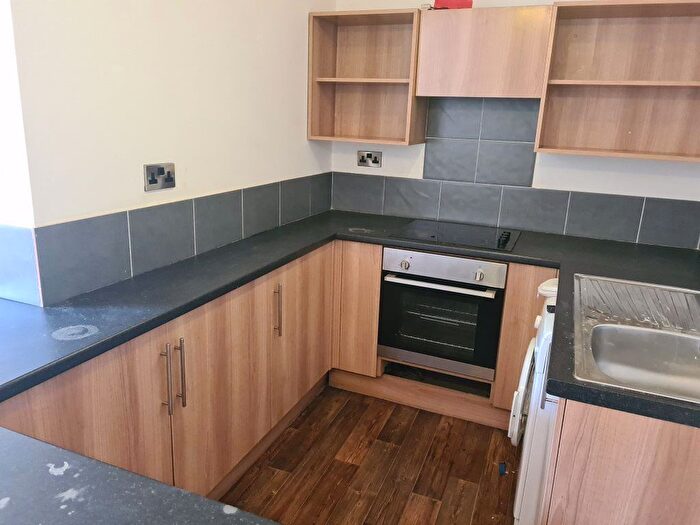 2 Bedroom Semi-Detached House To Rent In A Providence Ave, Leeds, LS6