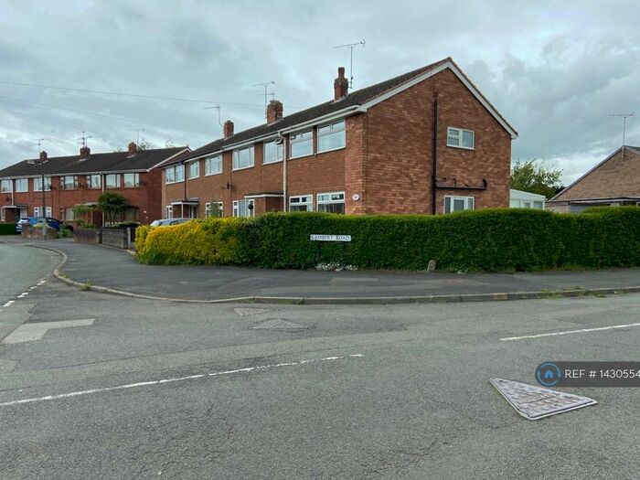 3 Bedroom Terraced House To Rent In Bentley Road, Uttoxeter, ST14