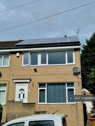 3 Bedroom Semi-Detached House To Rent In Bradford, Bradford, BD8