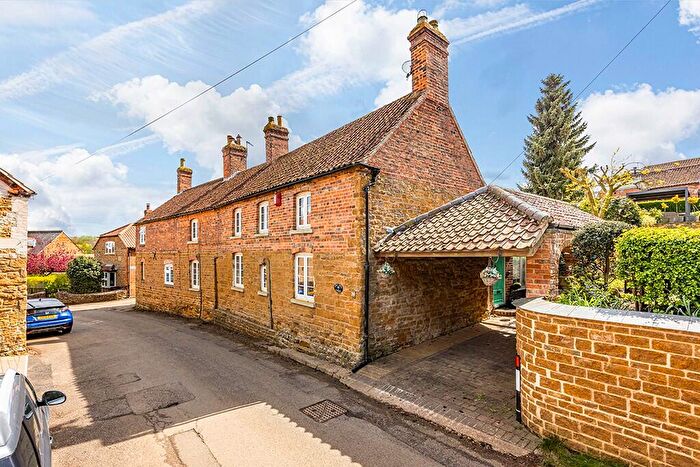 5 Bedroom Semi-Detached House For Sale In Main Street, Eaton, Grantham, NG32