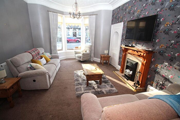 3 Bedroom Semi-Detached House For Sale In South Street, Greenock, PA16