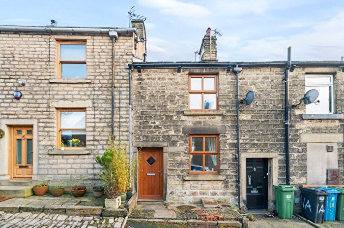 1 Bedroom Terraced House For Sale In Green Lane, Hollingworth, Hyde, Greater Manchester, SK14
