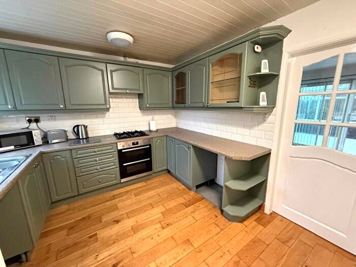 3 Bedroom Semi Detached House To Rent In Wedge Avenue, Haydock, St Helens, WA11