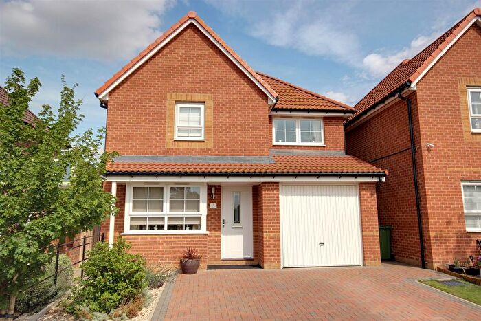 3 Bedroom Detached House For Sale In Voase Way, Beverley, HU17