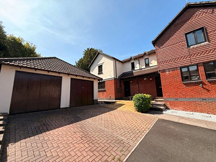 3 Bedroom Semi Detached House To Rent In Mariners Way, Paignton, TQ3