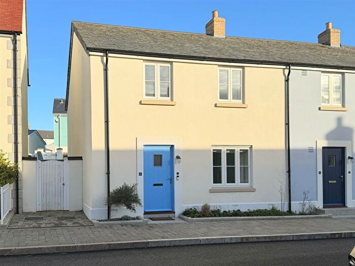 3 Bedroom Semi Detached House For Sale In Stret Dor Wartha, Nansledan, Newquay, TR8