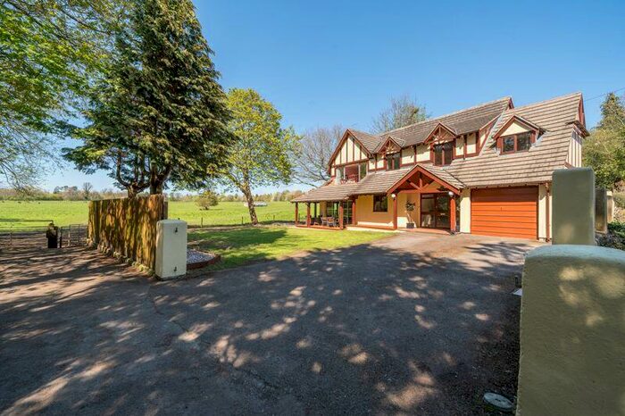7 Bedroom Detached House For Sale In Westfield Road, Wheatley, OX33