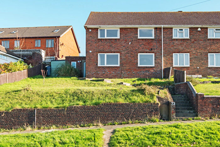 2 Bedroom House To Rent In Norwich Drive, Brighton, BN2