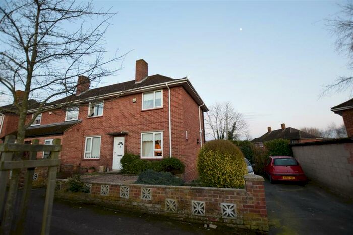 4 Bedroom Semi-Detached House To Rent In Norwich, NR5