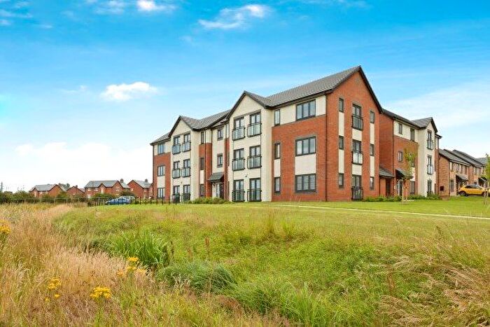 2 Bedroom Flat To Rent In Kestrel Court, Newcastle Upon Tyne, NE15