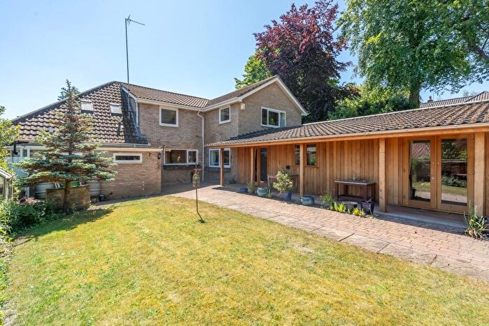 5 Bedroom Detached House For Sale In Cringleford, NR4