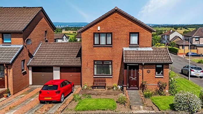 3 Bedroom Link Detached House For Sale In Brownside Grove, Barrhead, Glasgow, East Renfrewshire, G78