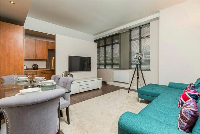2 Bedroom Flat To Rent In City Road, Old Street, London, EC1V