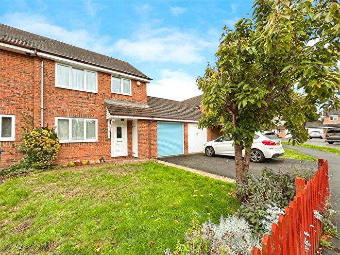 3 Bedroom Semi Detached House For Sale In Nether Vell Mead, Church Crookham, Fleet, GU52