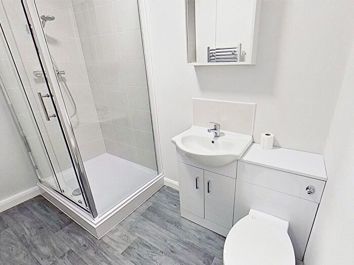 10 Bedroom Semi-Detached House To Rent In Peel Street, Nottingham, NG1