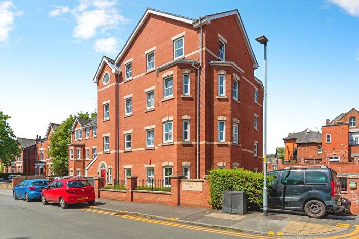 2 Bedroom Flat For Sale In Whitelow Road, Chorlton, Manchester, M21