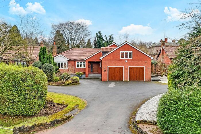 5 Bedroom Detached House For Sale In Main Street, Woodborough, Nottinghamshire, NG14