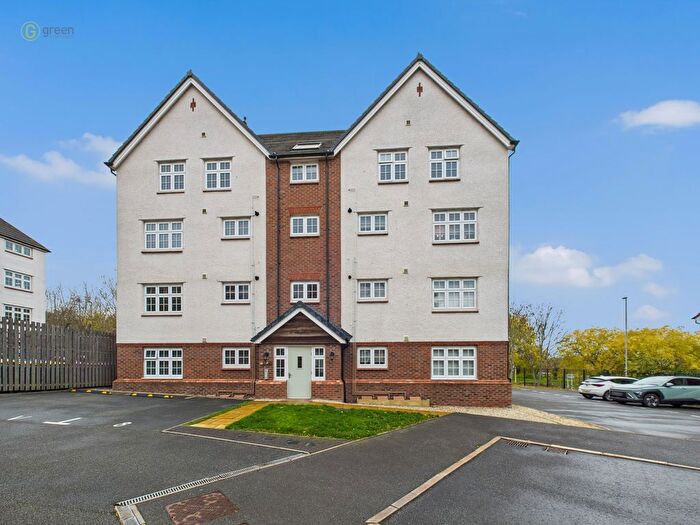 2 Bedroom Flat For Sale In Wensleydale, Wilnecote, Tamworth, B77