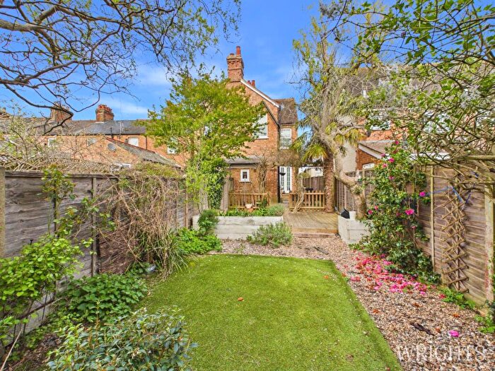 3 Bedroom Semi Detached House For Sale In High Street, Codicote, Hitchin, SG4