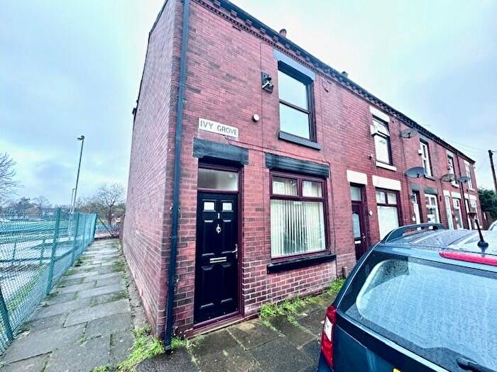 2 Bedroom House To Rent In Ivy Grove, Kearsley, Bolton, BL4