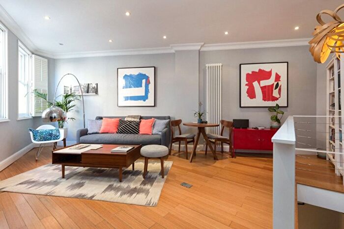 2 Bedroom Property To Rent In Sylvester Path, London, E8
