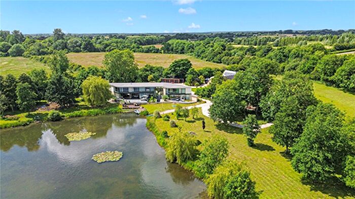5 Bedroom Detached House For Sale In Bow Wow, South Cerney, Cirencester, Gloucestershire, GL7