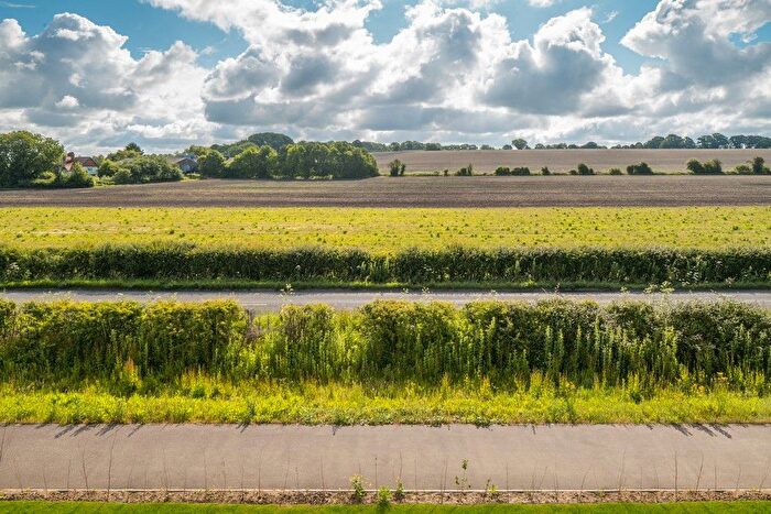 4 Bedroom Detached House For Sale In "Twinberry" At Abingdon Road, Didcot, OX11