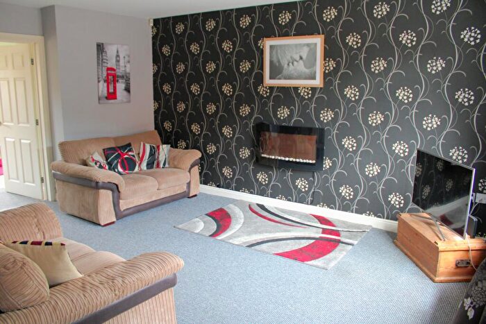 3 Bedroom Semi-Detached House For Sale In Church Street, Kirton Lindsey, DN21
