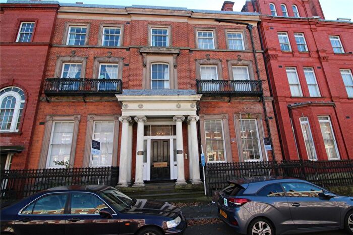 1 Bedroom Apartment To Rent In Catherine House, - Upper Parliament Street, Liverpool, Merseyside, L8