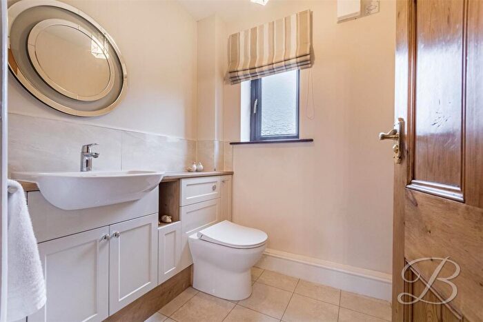 5 Bedroom Detached House For Sale In Main Street, Hayton, Retford, DN22