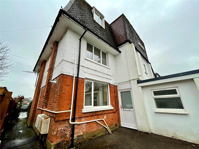 1 Bedroom Apartment To Rent In Pine Vale Crescent, Bournemouth, Dorset, BH10