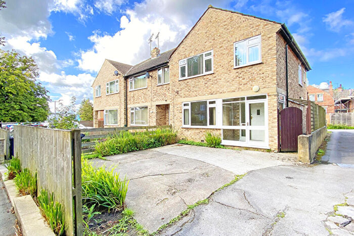 3 Bedroom Semi-Detached House To Rent In Lancaster Park Road, Harrogate, HG2