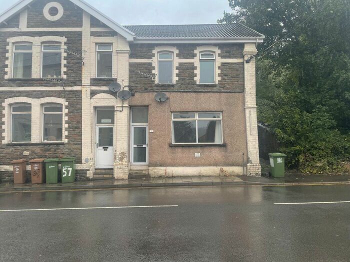 2 Bedroom Property To Rent In Gladstone Street, Cross Keys, Newport, NP11