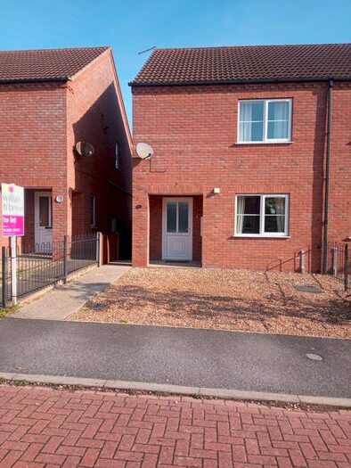 3 Bedroom Property To Rent In Old School Mews, Spilsby, PE23