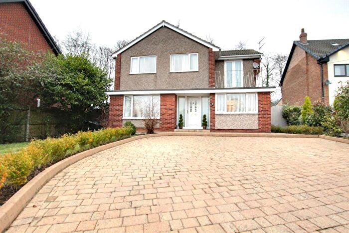 4 Bedroom Detached House For Sale In West Parklands Drive, North Ferriby, HU14