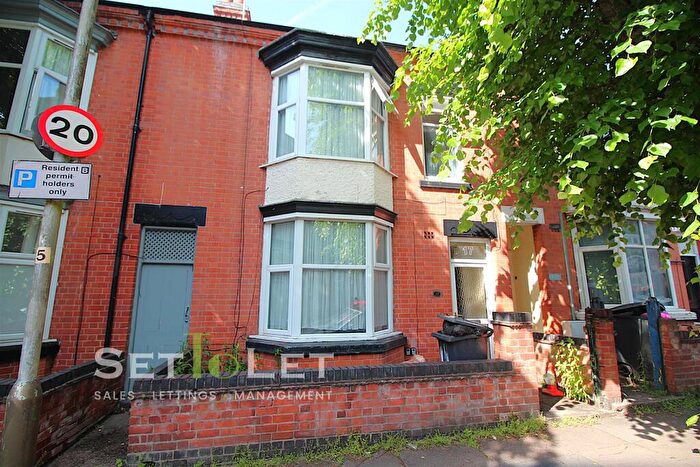 5 Bedroom Terraced House For Sale In Brazil Street, Leicester, LE2