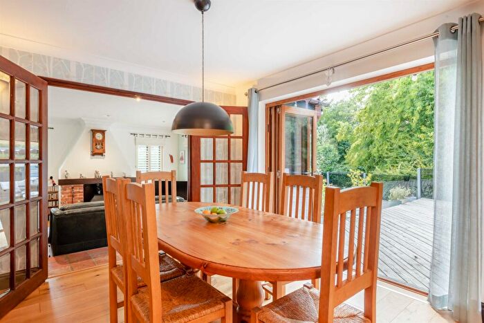 4 Bedroom Detached House For Sale In Greenways Close, Flordon, Norwich, NR15