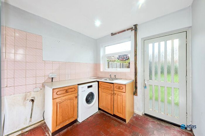3 Bedroom Terraced House For Sale In Mather Avenue, Allerton, L19