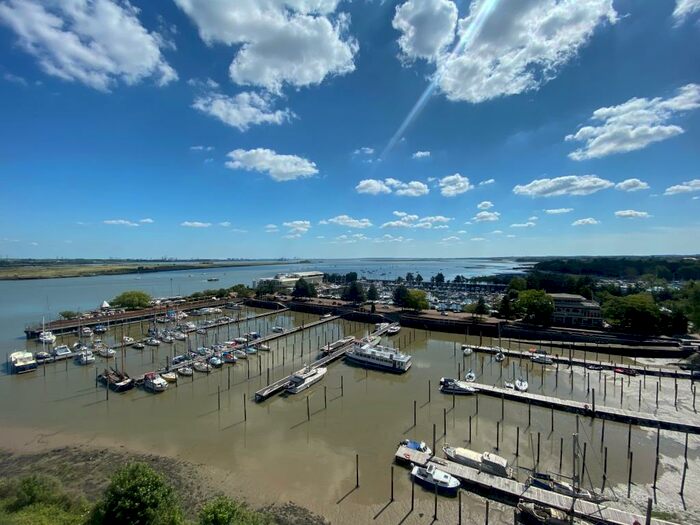 2 Bedroom Apartment To Rent In Marina Heights, Pearl Lane, ME7