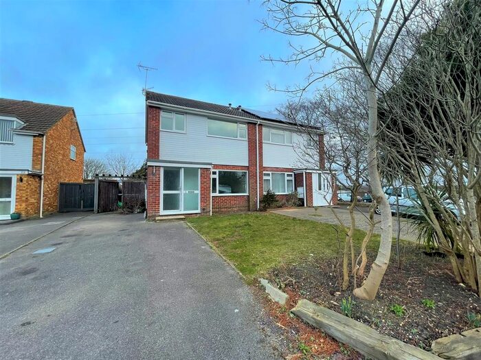 3 Bedroom Semi-Detached House To Rent In Sunridge Close, Poole BH12