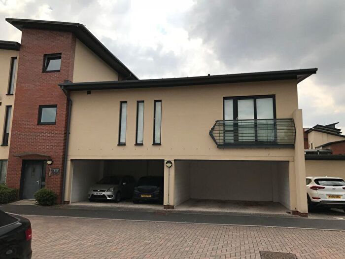 2 Bedroom Apartment To Rent In Hayman Crescent, Swindon, SN3